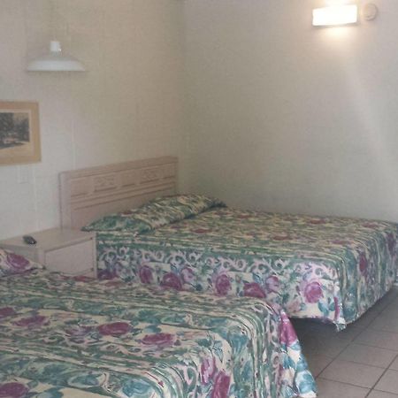 Gator Lodge Джаксънвил Екстериор снимка
