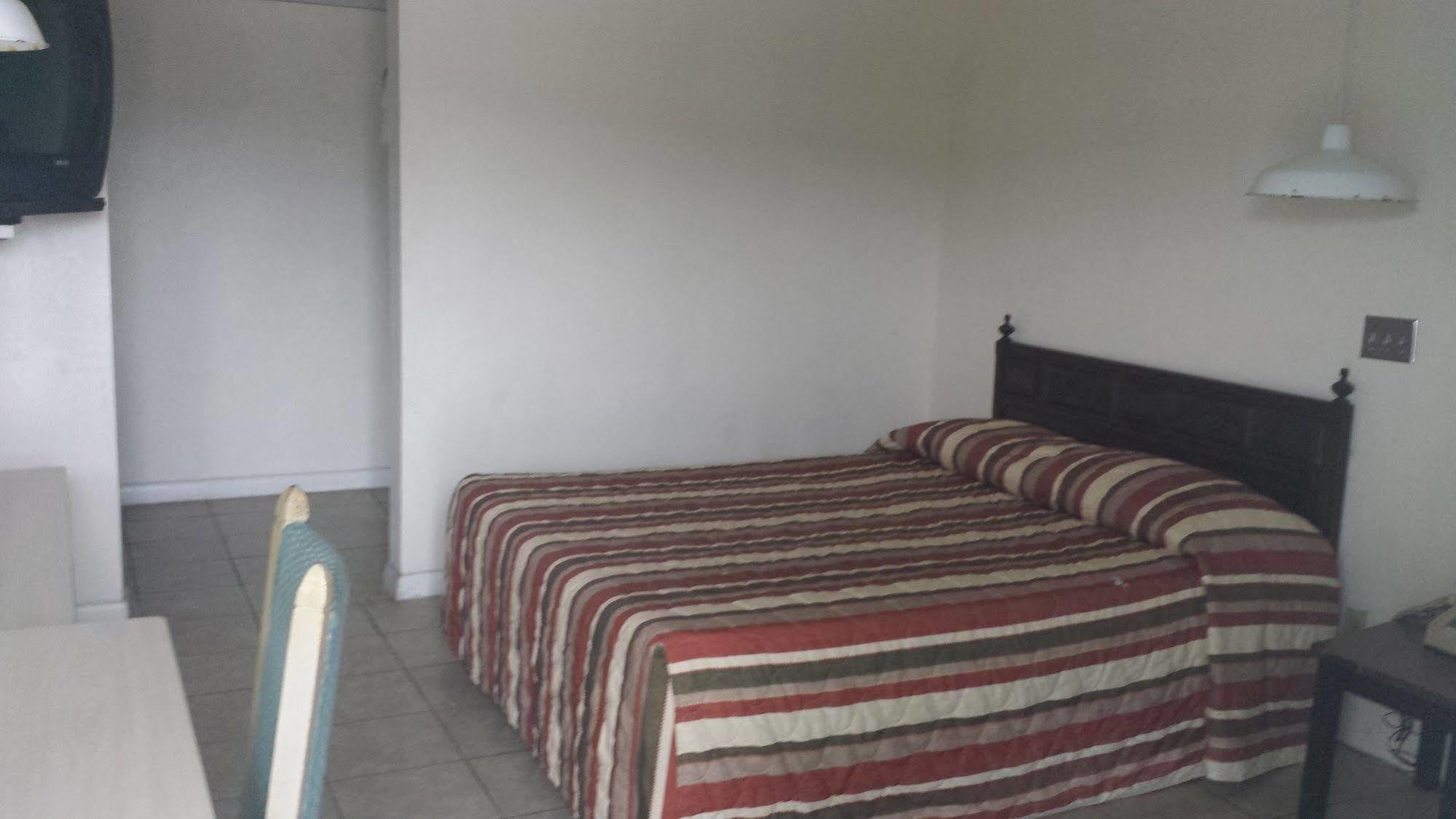 Gator Lodge Джаксънвил Екстериор снимка